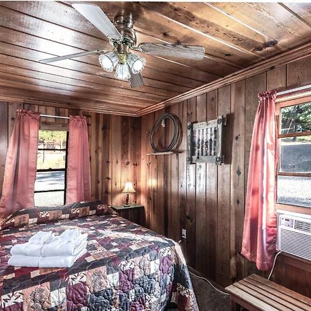 Apache Village 7, Queen Bed, Midtown, Sleeps 2 رويدوسو، نيومكسيكو المظهر الخارجي الصورة